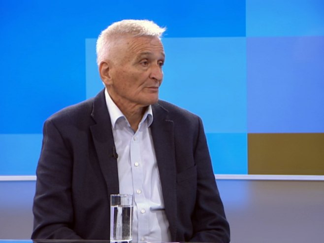 Шпирић: Нећемо давати легитимитет одлукама које нису у складу са законом и већинском вољом нашег народа