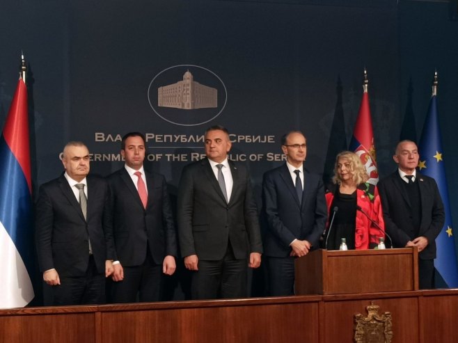 Минић: Желимо свакодневну авио линију са Београдом (ВИДЕО)