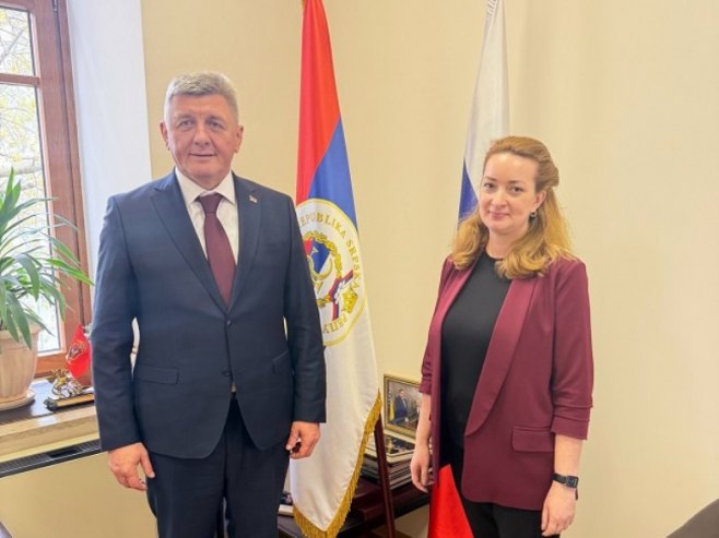 Мастиловић посјетио Представништво Српске у Русији: Сарадња од стратешког значаја