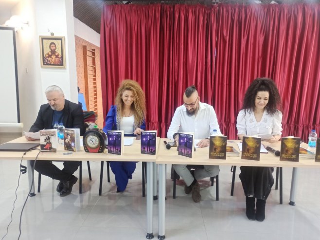 Представљене књиге "Терапија Теслом" и "Звер сам био - јагње ме дотакло"