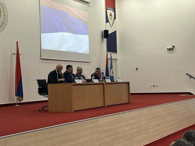 Будимир: Наш систем је здрав, транспарентно објевљујемо  податке