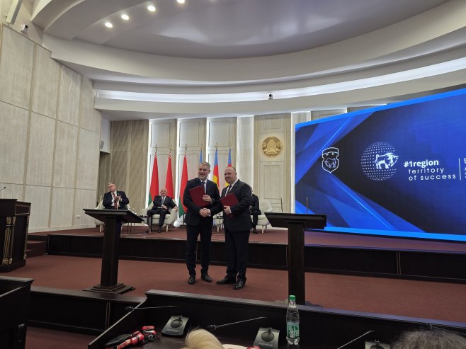 Потписивање споразума у Русији - Фото: Уступљена фотографија