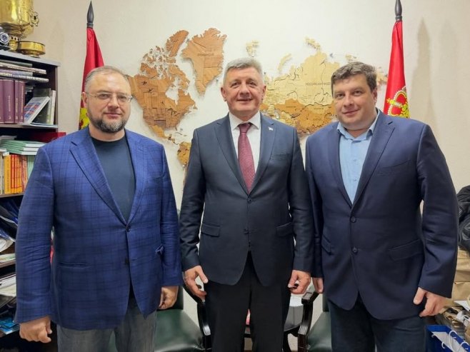 Мастиловић посјетио Руско-балкански цент (фото: instagram.com/ministarstvo_ntvo) - 