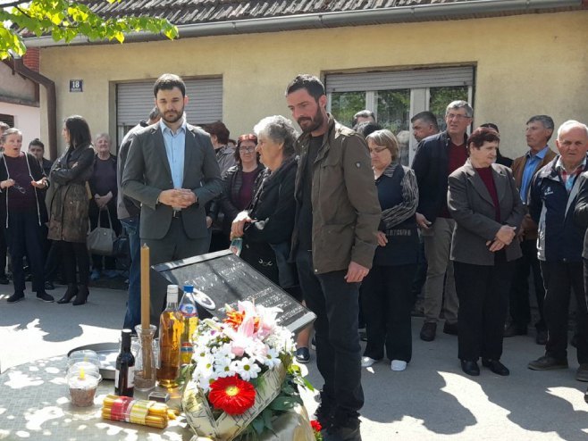 Приједор: Обиљежавање 34 године од погибије полицајца Раденка Ђапе