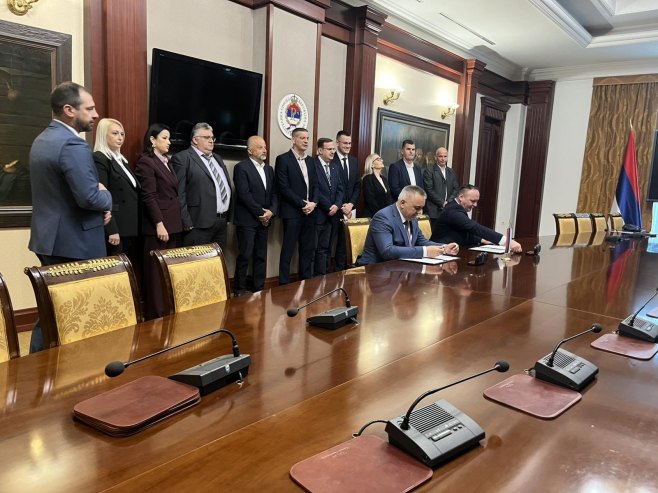 Минић - меморандум о заједничким мјерама са Савезом синдиката Српске