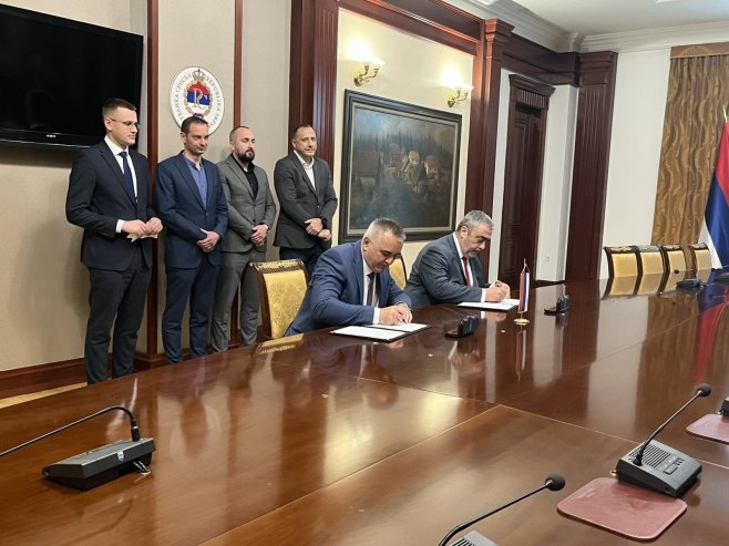 Потписивање меморандума - Фото: РТРС