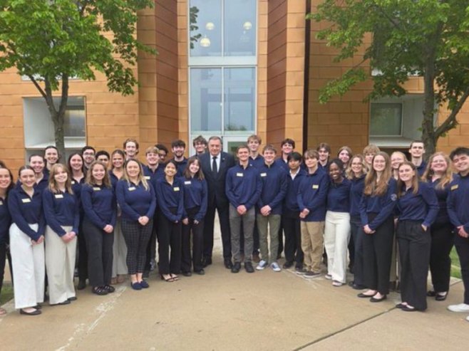 Додик: Награду примам као признање да Републику Српску, слободу и демократију не дајемо ни за шта (ФОТО)