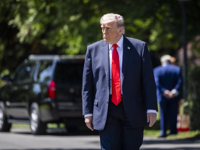 Трамп: Прекид ватре окончао непријатељства са Ираном, одобрење Конгреса није потребно