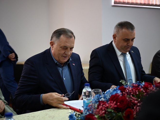 Додик: Изградићемо нови савремени стадион, град Бањалука да одреди локацију