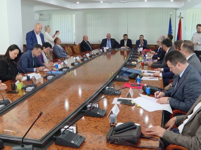Потписивање уговора за пројекте повратника - Фото: РТРС