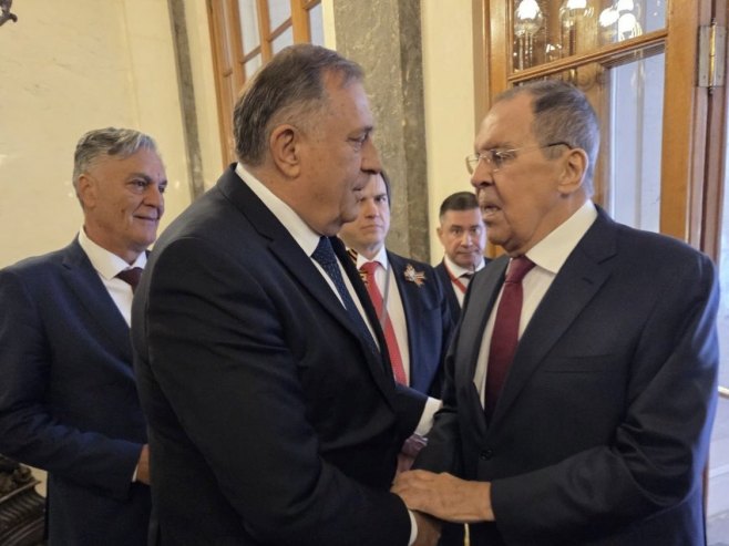 Додик са Лавровом: Настављамо јачати сарадњу