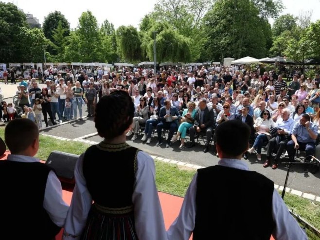 "Манифестације које промовишу домаће заслужују пуну подршку"