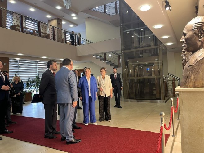 Сарадњу Српске и Санкт Петербурга подићи на још виши ниво