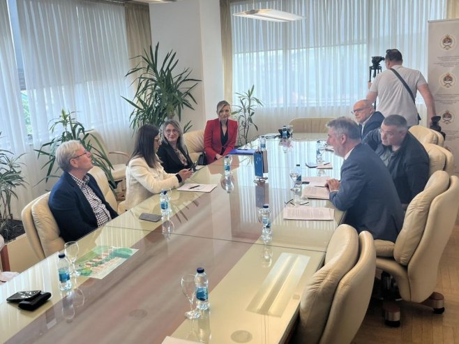 Министарство здравства најавило издвајање додатних средстава за терапије против малигних болести