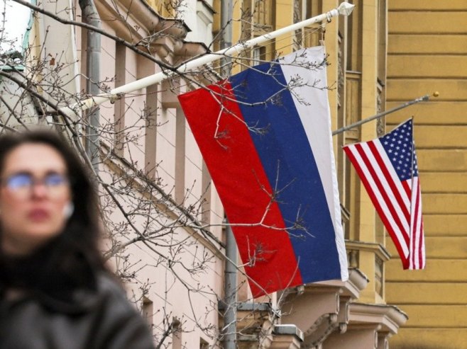 Интензивни контакти Москве и Вашингтона