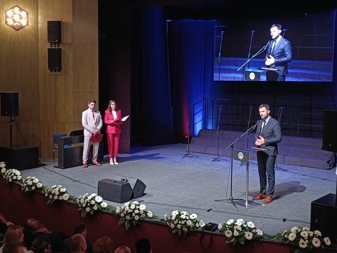 Јавор: Захваљујући републичким инвестицијама у Приједор стижу капиталне инвестиције