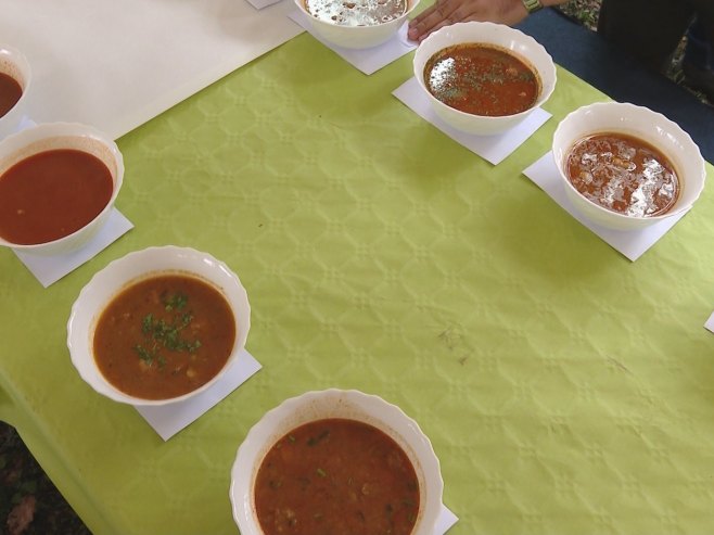 Слатинска кутљача 