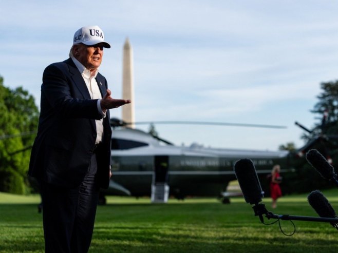 Трамп се спрема за рат у свемиру? (ФОТО)