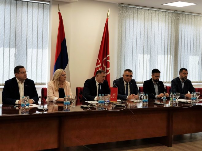Sastanak predstavnika vladajućih stranaka (Foto: RTRS)