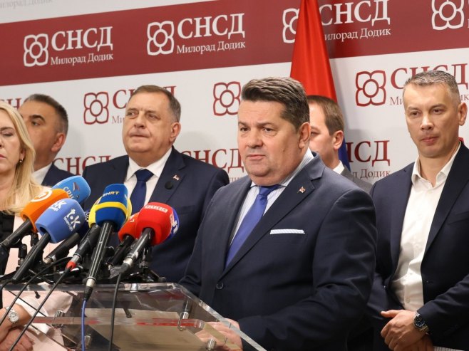 Стевандић: Грађани да изаберу фискалну стабилност и институционалну уређеност (ВИДЕО)