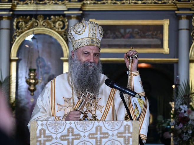 Патријарх предводи спасовданску литију