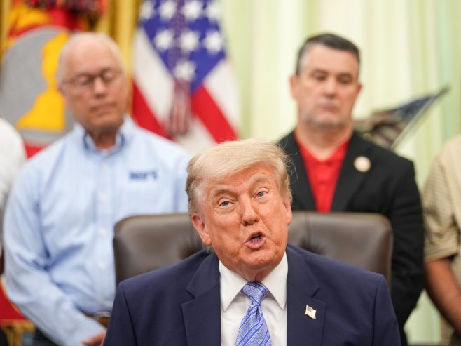 Трамп: Вашингтон ће преузети уранијум од Tехерана