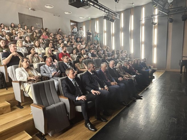 Промовисано девет доктора наука у Источном Сарајеву