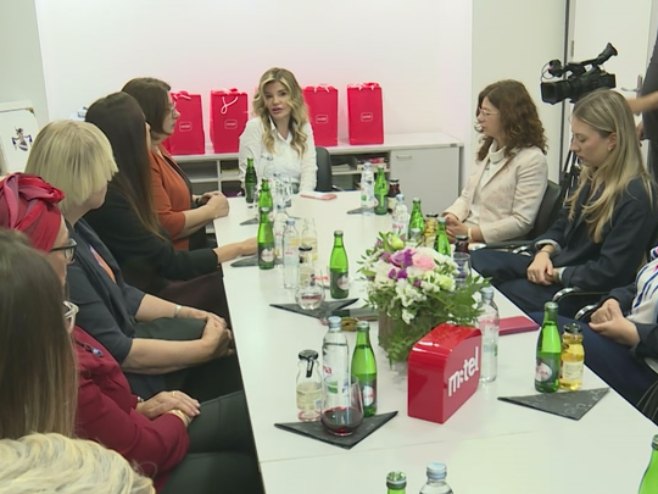 Компанија Мтел наставила да пружа подршку сигурним кућама у БиХ
