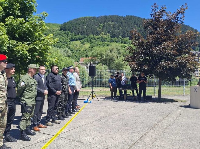 Припадници МУП-а показали да могу да одговоре на најсложеније безбједносне изазове (ФОТО)