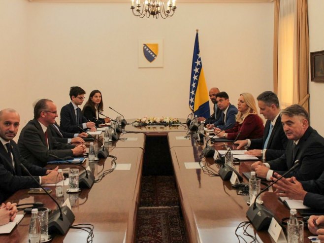 Цвијановић: Страни интервенционизам није допринио дијалогу, вријеме да се та ера оконча