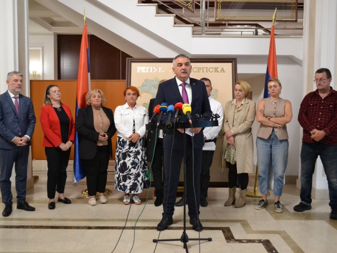 Минић: Родитељи његоватељи тихи борци који су 24 часа дневно везани за бригу око дјеце; Обезбијеђен 41 милион КМ