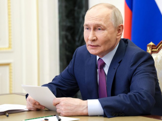 Путин: Добри односи са Кином не значе да се Русија окренула Азији
