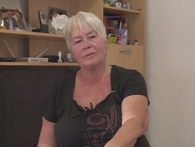 Жена храброст: Требињка рођена без руке вјером превладала све тјелесне недостатке (ВИДЕО)