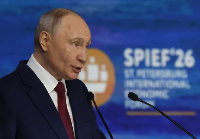 Путин: Трка за суверенитет добија на замаху (ВИДЕО)