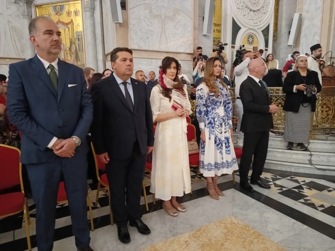 Стевандић: Српски народ односом према Часном појасу послао позитиван примјер свијету