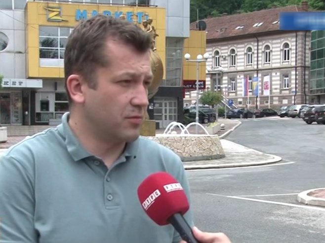 Вучић: Проблем водоснабдијевања један од приоритета у Сребреници (ВИДЕО)