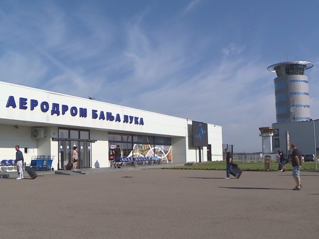 Аеродром Бањалука Аеродром Бањалука - Фото: РТРС