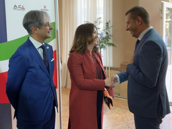 Гогановић са Кастелани Гогановић са Кастелани - Фото: СРНА