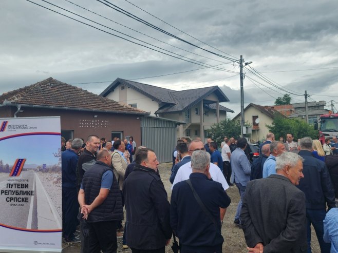 Почетак санације Старе приједорске цесте у Драгочају, присуствују Цвијановић, Јанковић и Додик (ФОТО)