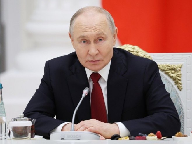 Путин: Никакви удари украјинске војске на Русију неће помоћи непријатељу (ВИДЕО)