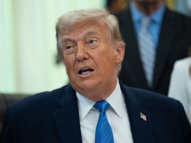 Трамп: Иран управо пристао да никада неће имати нуклеарно оружје
