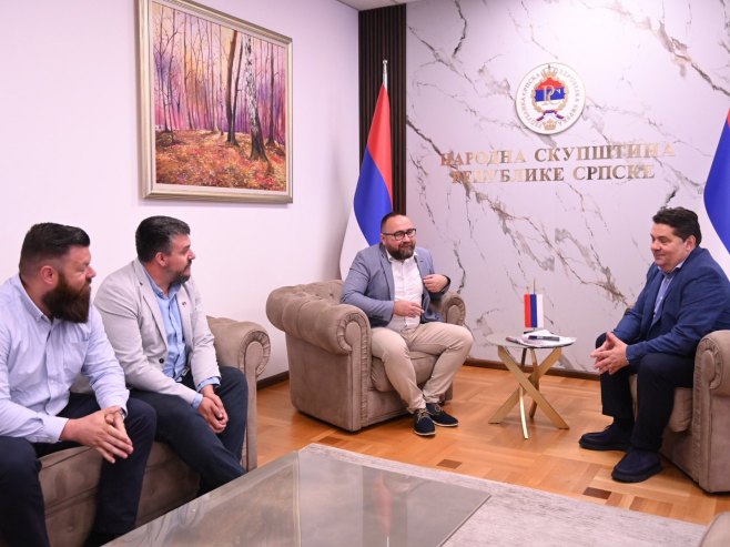 Фондација "Срби за Србе" Фондација "Срби за Србе" - Фото: РТРС