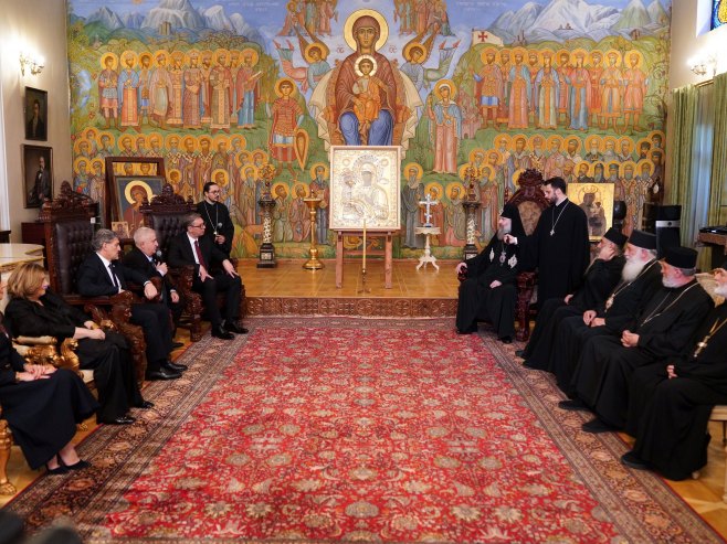 Вучић грузијском патријарху указао на угрожавање православних светиња на Космету