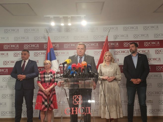 Конференција за новинаре Конференција за новинаре - Фото: РТРС