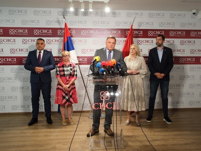 Додик: Српска стабилна, БДП расте у посљедњих 16 квартала; Најмање смо задужени у региону (ВИДЕО)