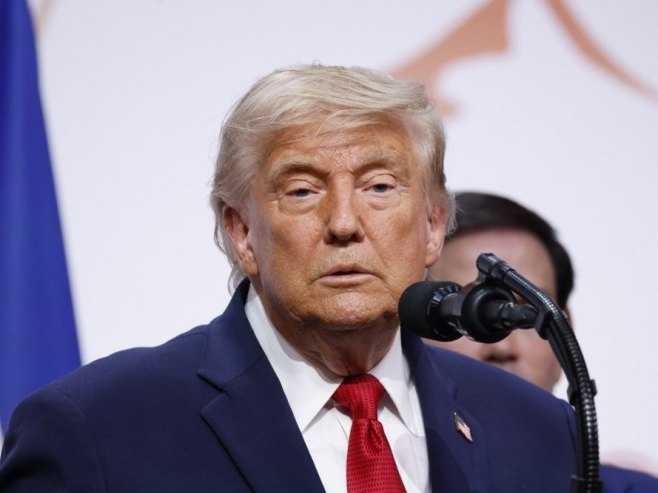 Трамп: САД ће бомбардовати Иран ако се не постигне коначан договор у року од 60 дана