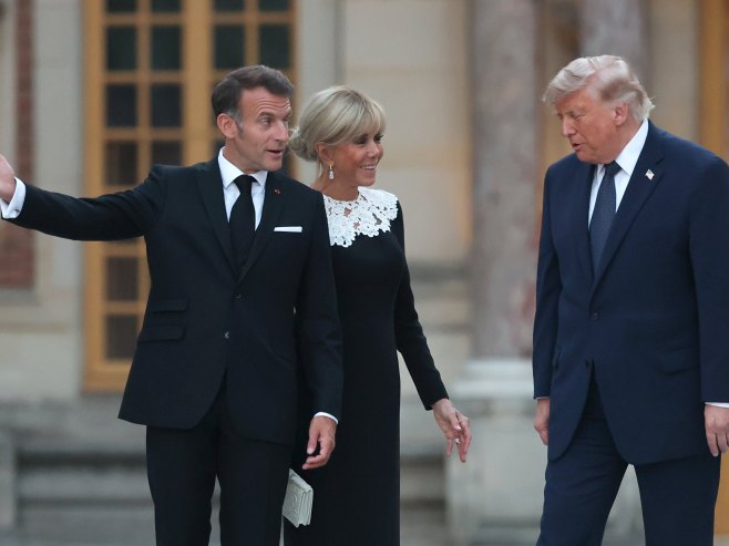 Макрон поводом посјете Трампа: Пријатељство народа запечаћено у историји