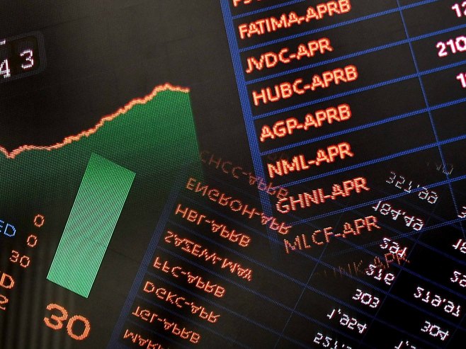 Амерички фјучерси расту, цијене нафте пале након потписивања меморандума