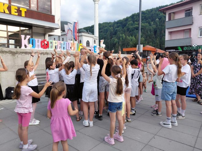 Власеница: Одржана "Конференција беба"