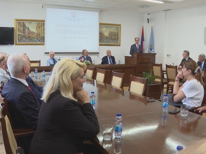 Мацут инаугурисан у иностраног члана АНУРС